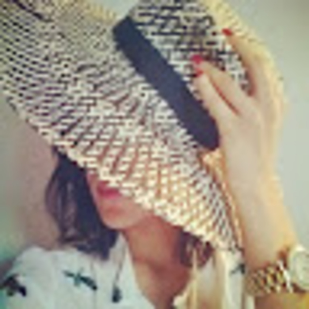 Meet your Posher, Aarushi